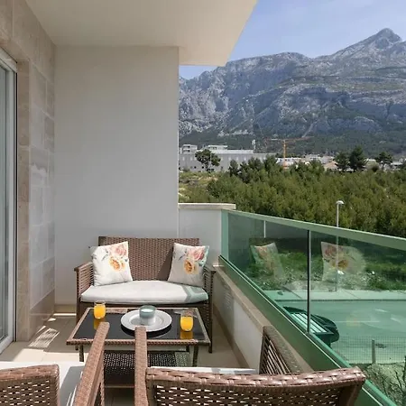 Lavie Makarska,parking Apartment Makarska