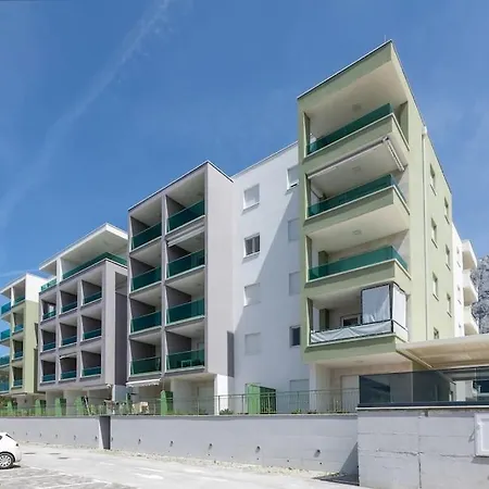 Apartment Lavie Makarska,parking Makarska